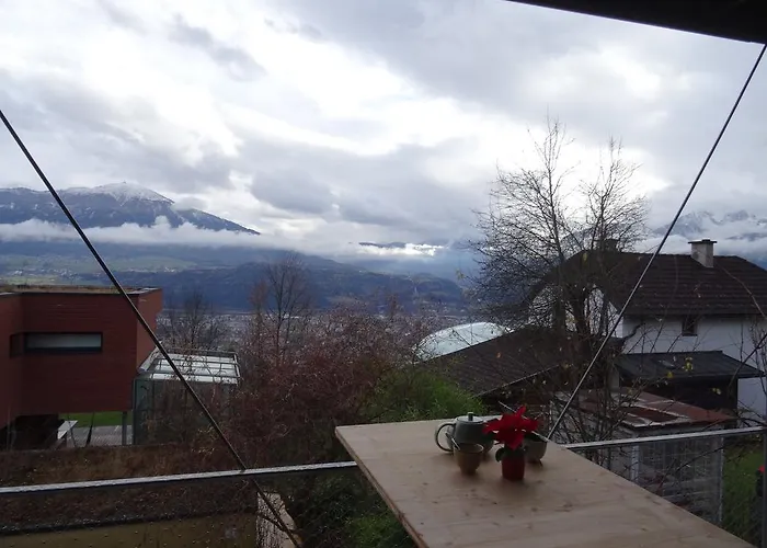 هوليداي هوم إيلزا